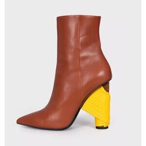 Balenciaga Brown Leather Pointed Toe Ankle Boots Size 39